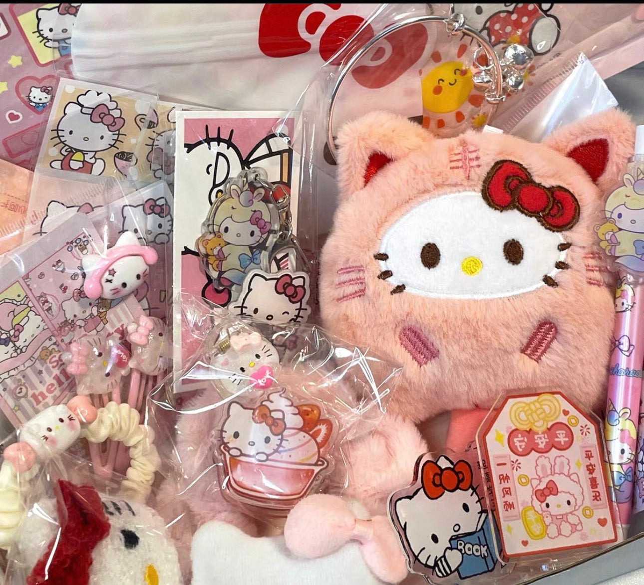 Hello Kitty Kawaii Gift Bundle - Ultimate Pink Collection